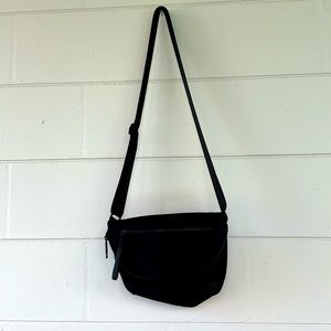 Lululemon purse